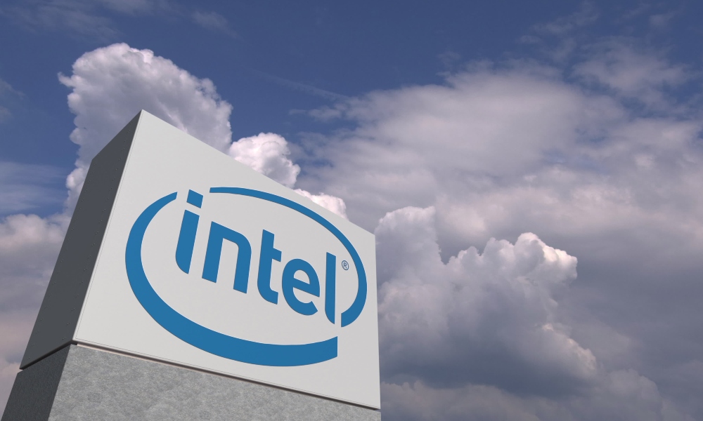 Аналитики оценили последствия отказа Китая от чипов Intel и AMD